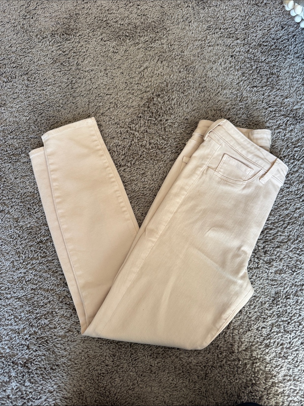 LAgence - Size 27 Margot Cropped Skinny Jean. Excellent condition.